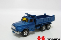 16-2-nissan-diesel-dump-truck-blue-yellow-window-red