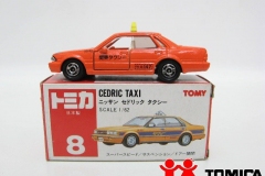 8-4-cedric-taxi-box