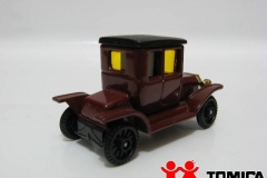 F11-1-FORD-model-T-coupe-blk