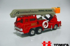 037-hino-snorkel-fire-engine
