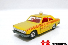 1-1-nissan-bluebird-sss-coupe-yellow-taxi-red-int-1-h-wheels