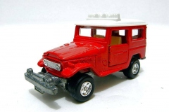 2-2-toyota-land-cruiser-red-colour-ivori-int-roof-lamp-radial-wheels